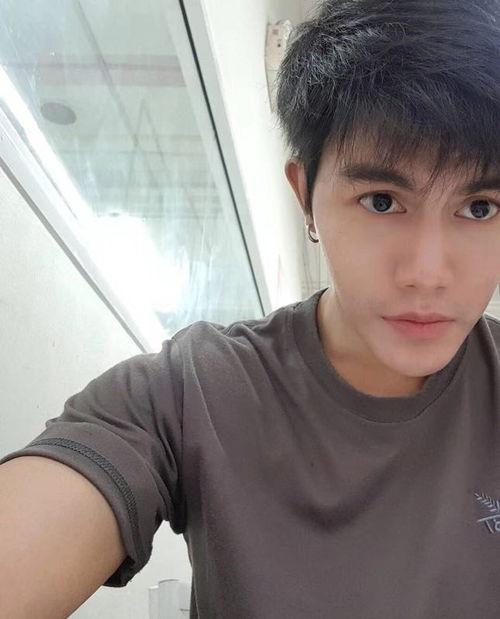 吃瓜网红男博主视频大全,全网热门吃瓜网红男博主视频大盘点  第3张